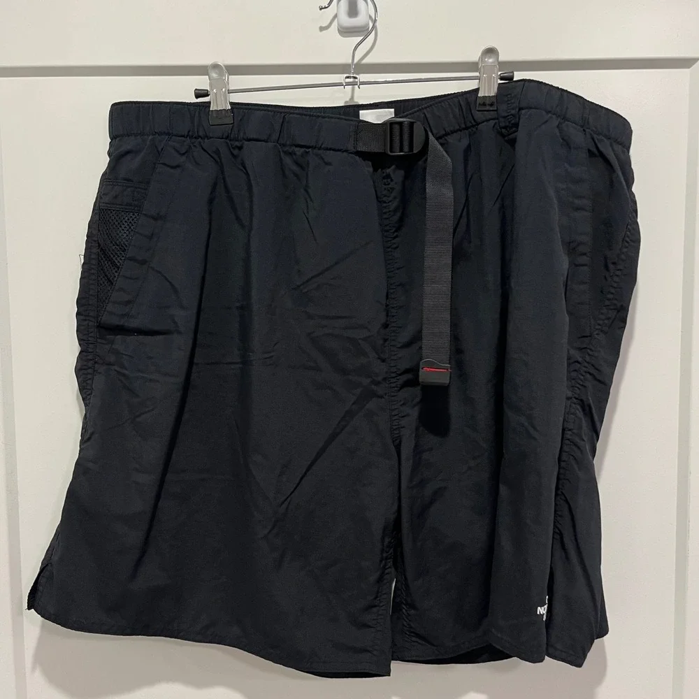 The North Face Mens Black Class V Belted Hiking Water Shorts XXL 2XL